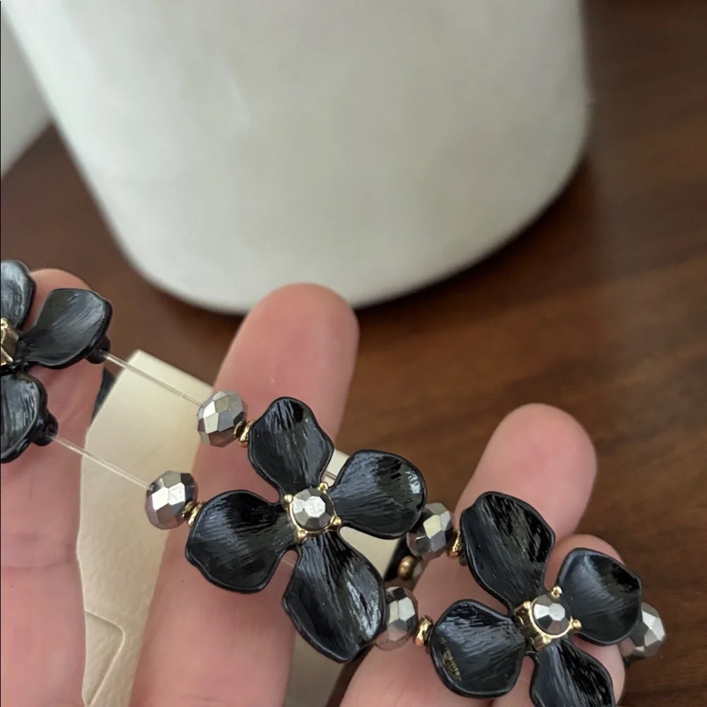 Carol D Studio Black Acrylic Flowers,beveled gray rhinestones & beads,stretch